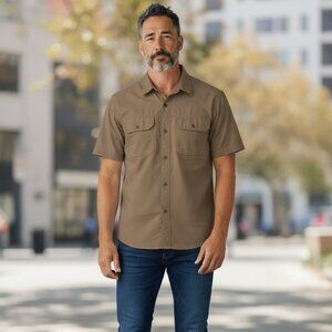 Magellan Outdoors Shirt Men's Short Sleeve Button Up Adventure Gear khaki size M